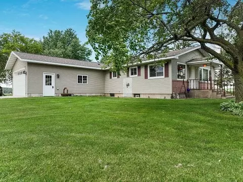 4519 Yellowstone Dr, Auburndale, WI 54412