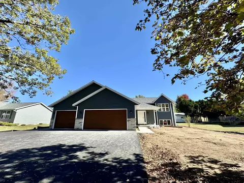 1623 Gemini Pl, Wausau, WI 54401