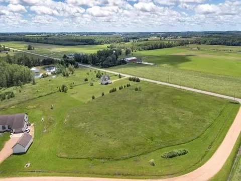 w839 West Rosewood Drive, Chili, WI 54420