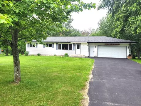 1897 County Road X, Kronenwetter, WI 54455