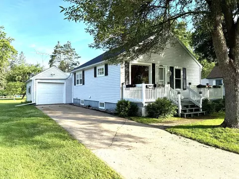 1310 Arctic St, Antigo, WI 54409
