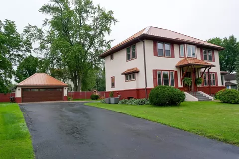 410 E Broadway Ave, Medford, WI 54451