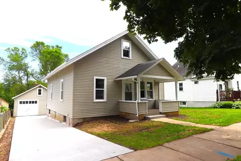 115 N 7th Ave, Wausau, WI 54401