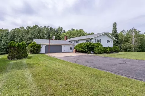 3102 Meuret Ln, Wausau, WI 54403