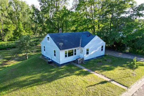 626 Henschel St, Nekoosa, WI 54457