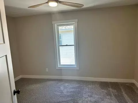 Bedroom - 111 S Cherry Ave, Marshfield, WI 54449 photo 3 of 5