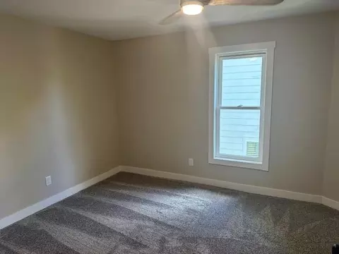 Bedroom - 111 S Cherry Ave, Marshfield, WI 54449 photo 2 of 5