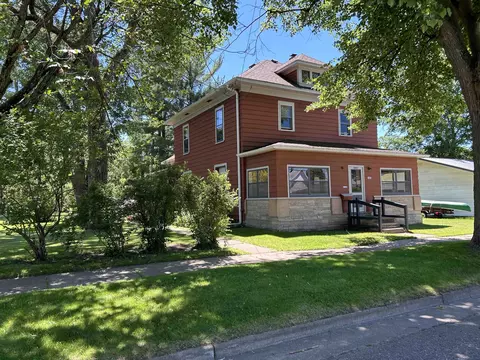 1403 Water St, Merrill, WI 54452