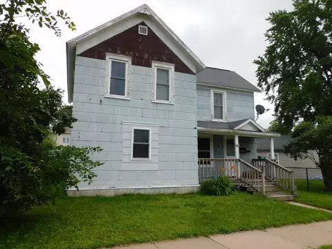 305 Liberty St, Merrill, WI 54452