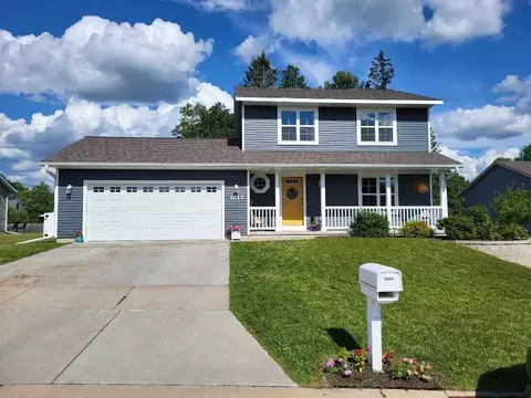 1613 Mortenson Dr, Wausau, WI 54401