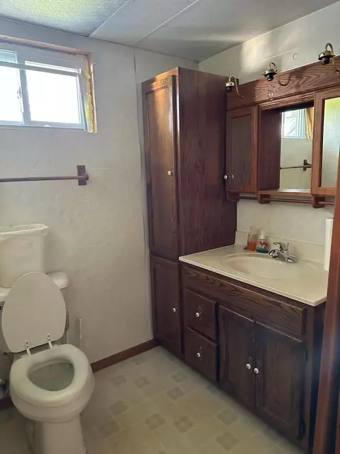 911 Division St, Withee, WI 54498 photo 8