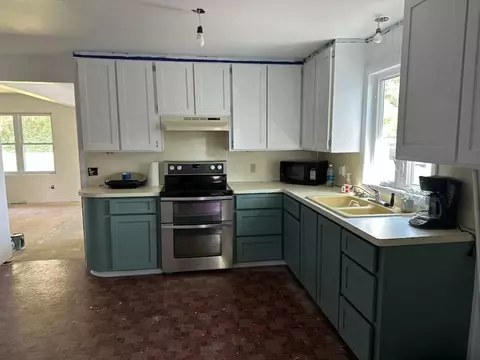 911 Division St, Withee, WI 54498 photo 5