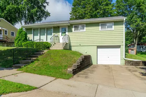 308 N 11th Ave, Wausau, WI 54401