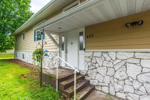 423 425 Burns St, Wausau, WI 54401
