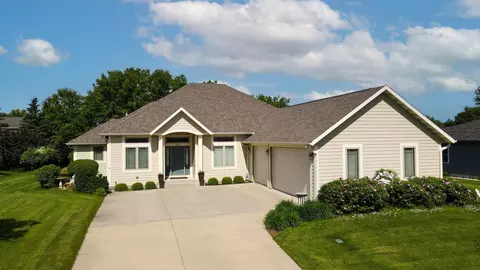 300 S Sycamore Ave, Marshfield, WI 54449