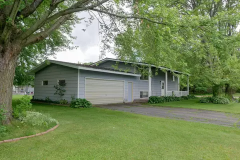 508 W Blackhawk Ave, Stetsonville, WI 54480