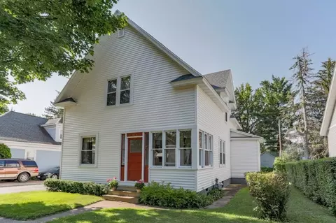 613 E Bridge St, Wausau, WI 54403