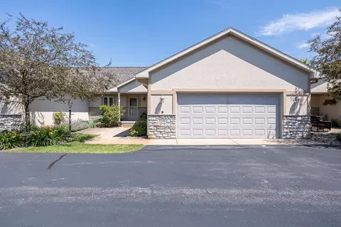 2216 Forest Grove Ave, Kronenwetter, WI 54455