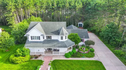 5548 Glenwood Ave, Stevens Point, WI 54482