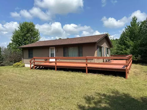 104 N Limit Rd, Neshkoro, WI 54960