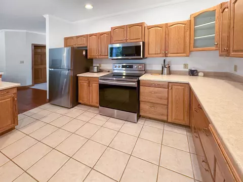 5213 Pine St, Weston, WI 54476 photo 9