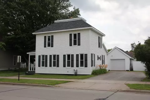 517 E Wausau Ave, Wausau, WI 54403