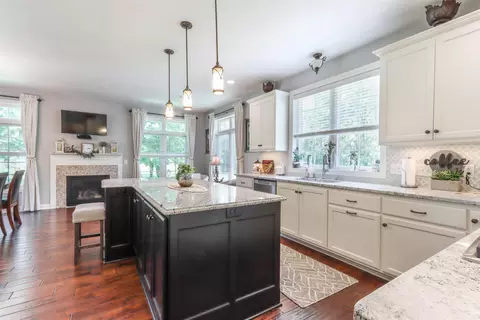 Kitchen - 3295 Custer Rd, Custer, WI 54423 photo 3 of 7