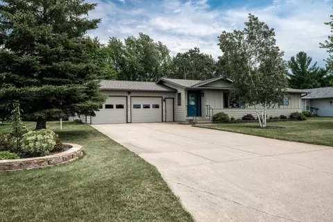 2917 1st St S, Wisconsin Rapids, WI 54494
