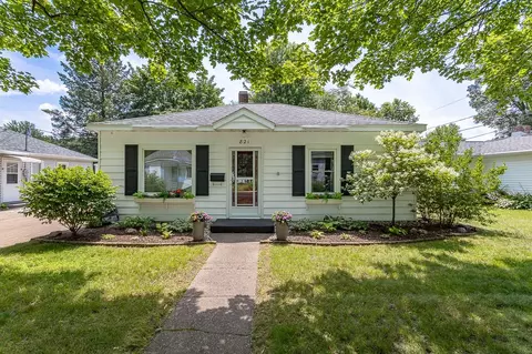 821 Graves Ave, Wausau, WI 54403