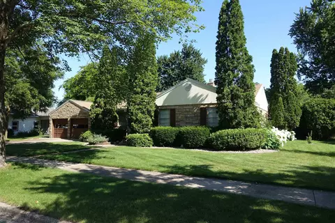2624 Peck St, Stevens Point, WI 54481