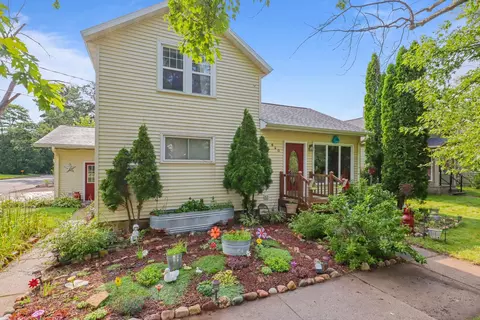 840 Cliff St, Wisconsin Rapids, WI 54494