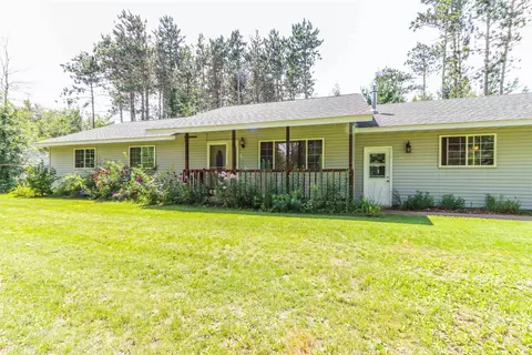 5236 Bees Ln, Plover, WI 54467