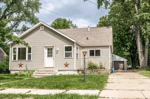 116 Fairview Ln, Nekoosa, WI 54457