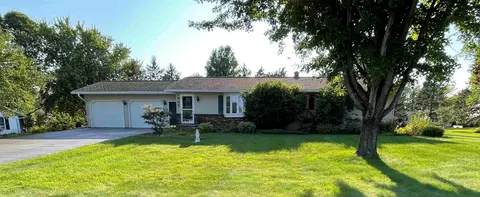 405 N 6th St N, Colby, WI 54421