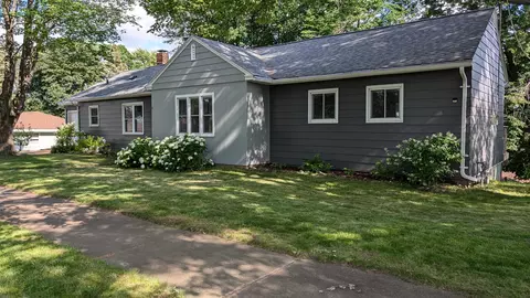901 Greenhill Dr, Wausau, WI 54401