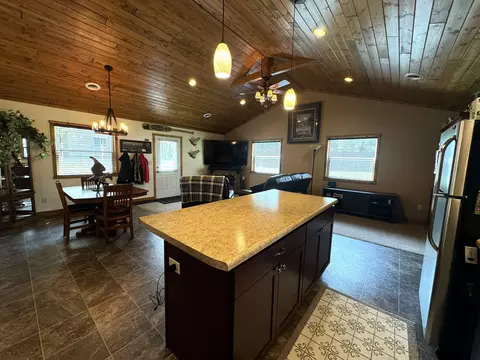 Kitchen - 10386 Forest Rd, Tomahawk, WI 54487 photo 3 of 4