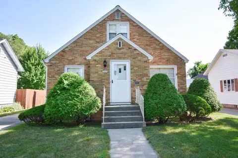 2025 Oak St, Stevens Point, WI 54481