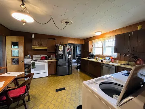 647 Main St, Prentice, WI 54556 photo 2