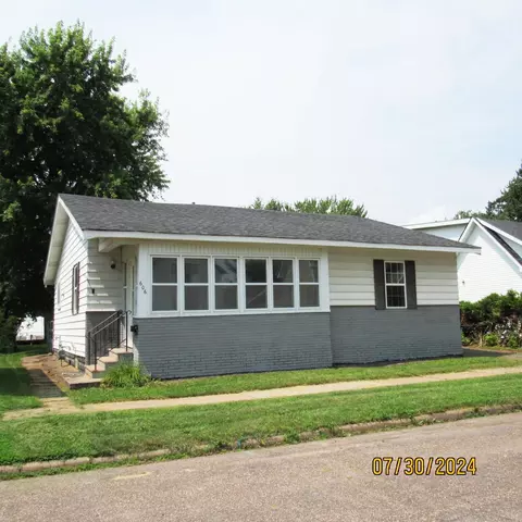 606 N Genesee St, Merrill, WI 54452