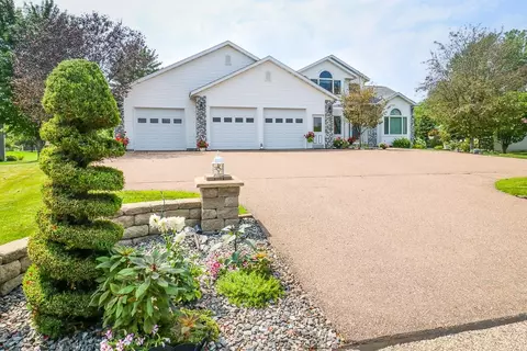 422 N Galvin Ave, Marshfield, WI 54449