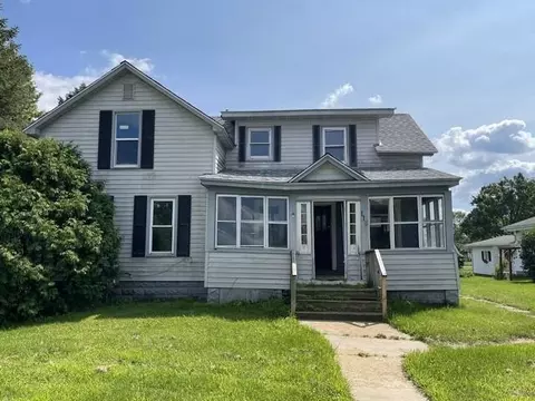 118 W Grant St, Augusta, WI 54722