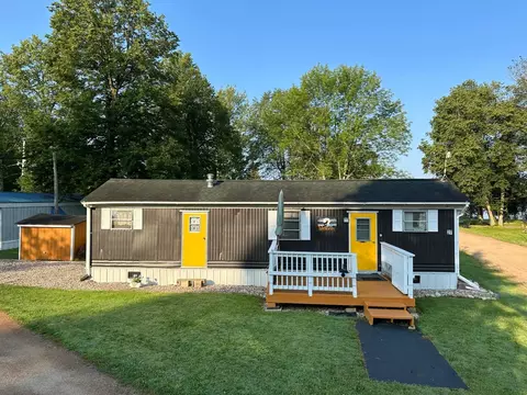 N11310 East Shore Road, Ainsworth, WI 54462