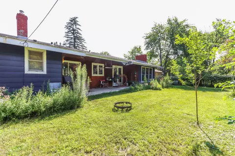 3925 Jordan Ln, Stevens Point, WI 54481