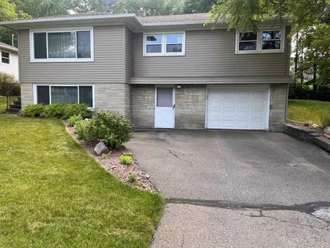 1011 E Wausau Ave, Wausau, WI 54403