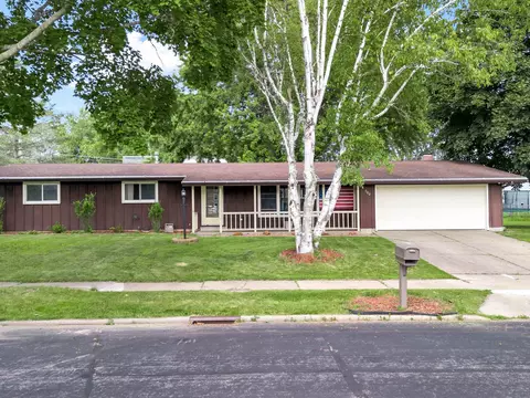 700 N Willow Ave, Marshfield, WI 54449