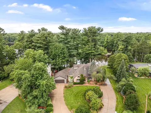 290 Shore Acres Dr, Wisconsin Rapids, WI 54494