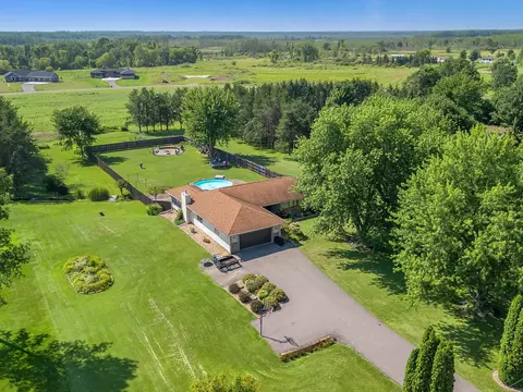 202136 Montgomery Ave, Marshfield, WI 54449