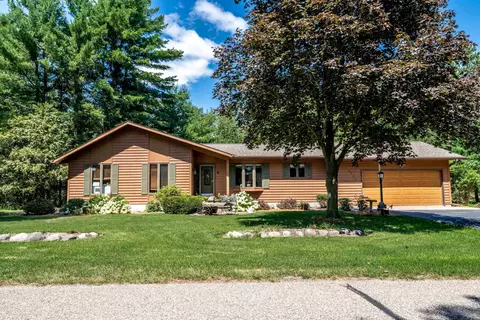 4731 Springwood Dr, Wisconsin Rapids, WI 54494