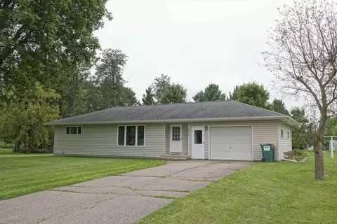 410 N 1st Ave, Abbotsford, WI 54405