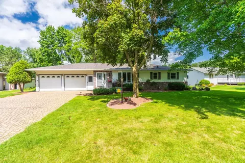 1616 Edward Ave, Rothschild, WI 54474